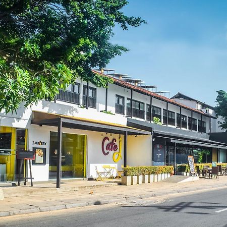 City Beds Negombo Extérieur photo