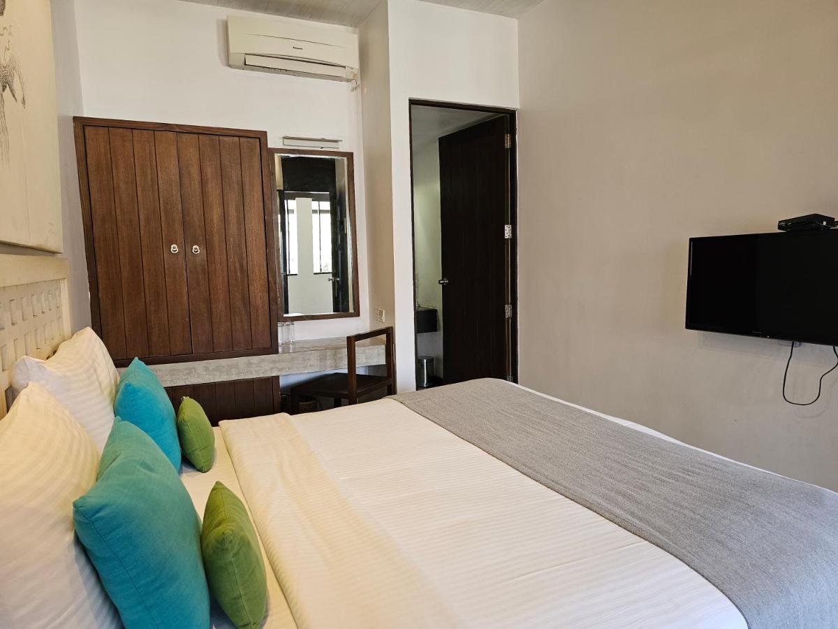 City Beds Negombo Extérieur photo